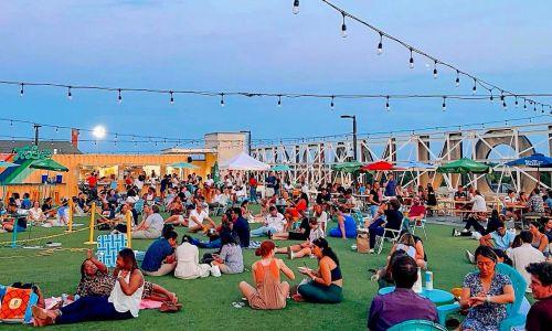 Top 30 Rooftop Bars in/around Washington D.C. thumbnail